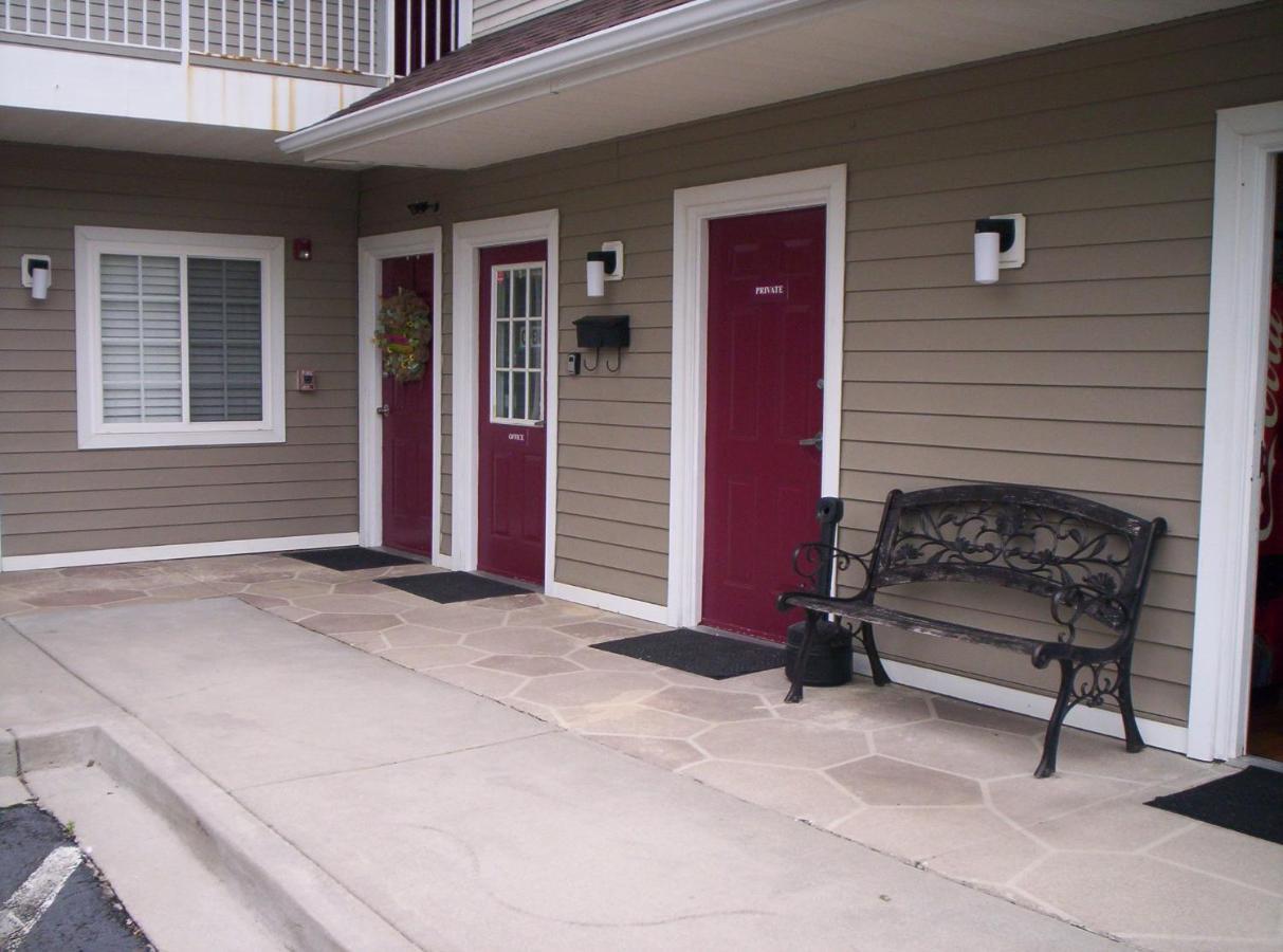 Affordable Suites Флорънс Екстериор снимка